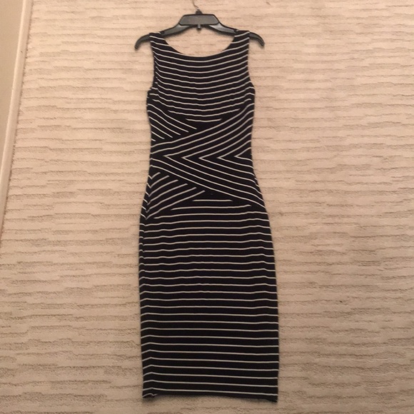 Philosophy Dress - Picture 2 of 2